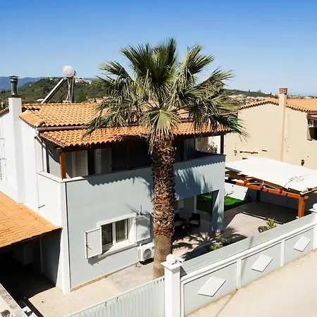 빌라 Elysium Villa, Refined Close To Sandy Shore *