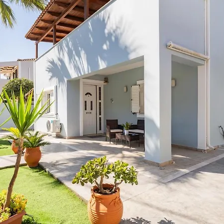 Villa Elysium Villa, Refined Close To Sandy Shore *